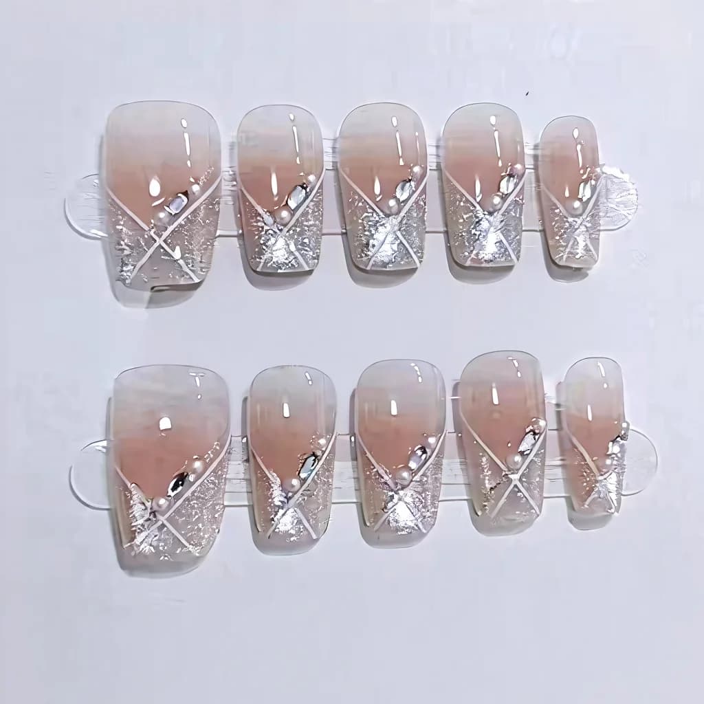 เล็บปลอมทรงโลงสั้น สีชมพูบลัช ลายตาแมว สไตล์หวาน 10 ชิ้น